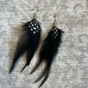 💥3 for $15💥 feathers earrings